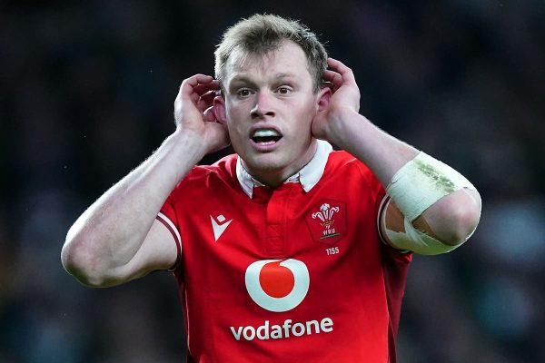 Nick Tompkins insists Wales are relishing stern Ireland challenge in Dublin